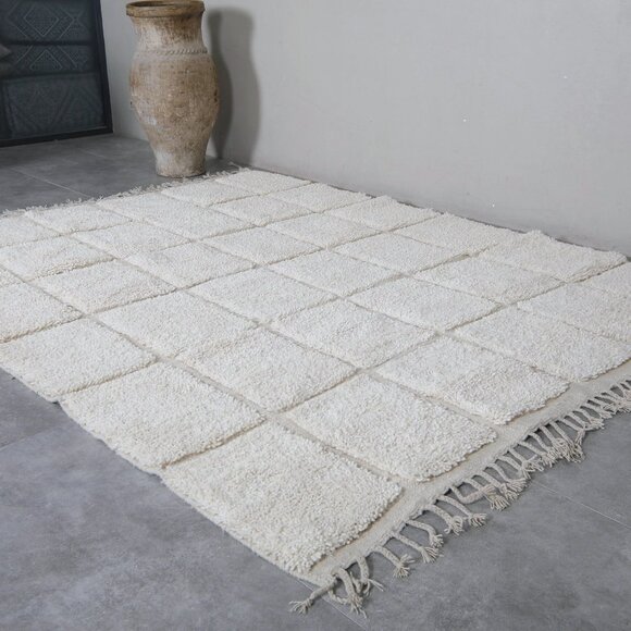 White Grid - Handcrafted Moroccan Wool Rug - 10ftx8ft - Picture 3 of 10
